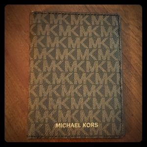 Brand New Michael Kors Passport Wallet